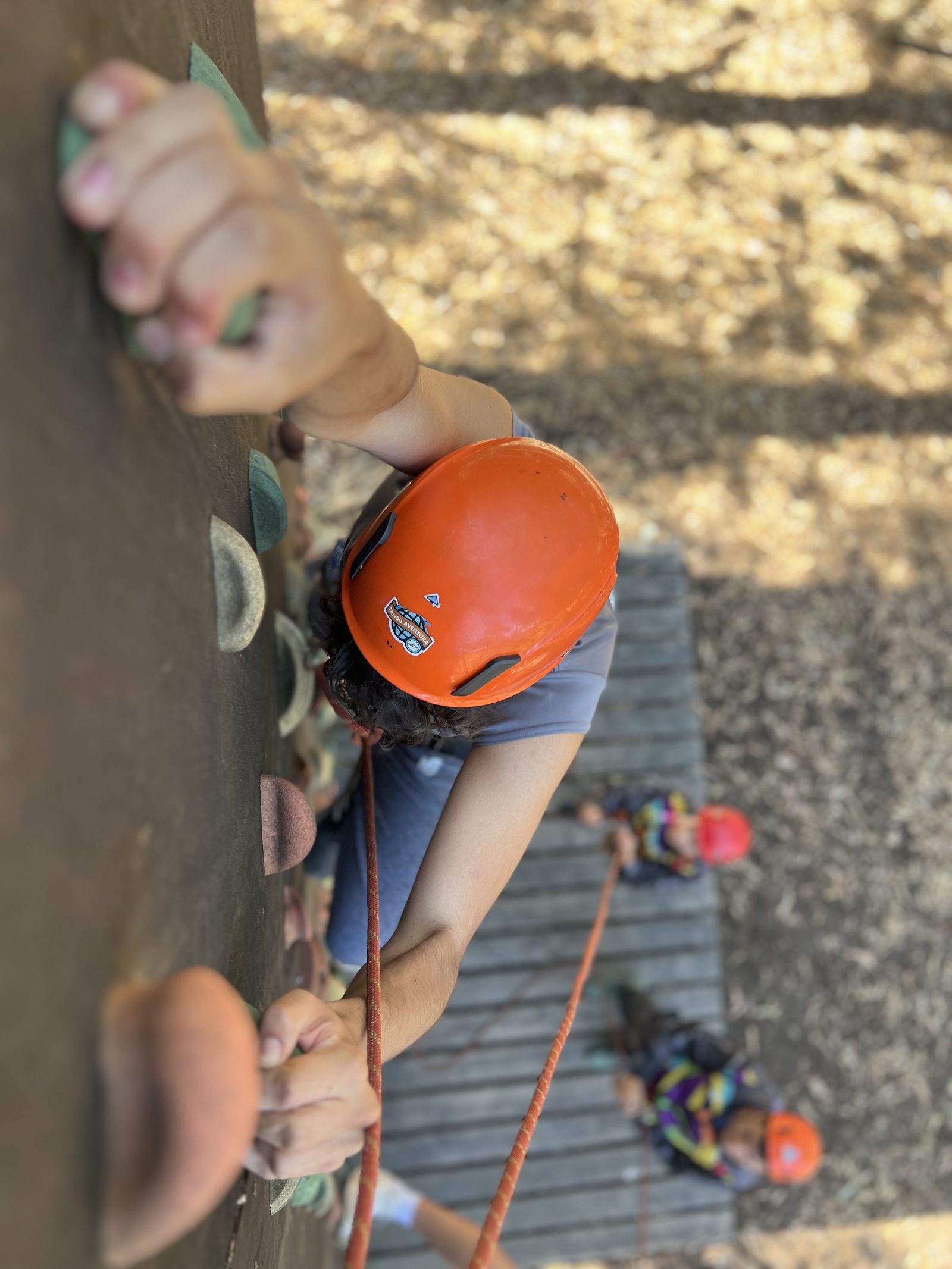 Escalada en palestra en Tandil Aventura
